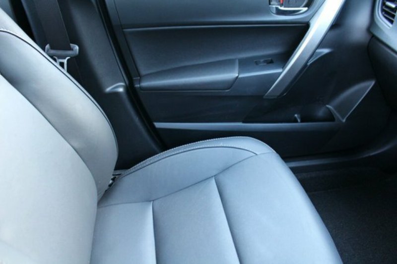 2014 TOYOTA COROLLA ZR ZRE172R