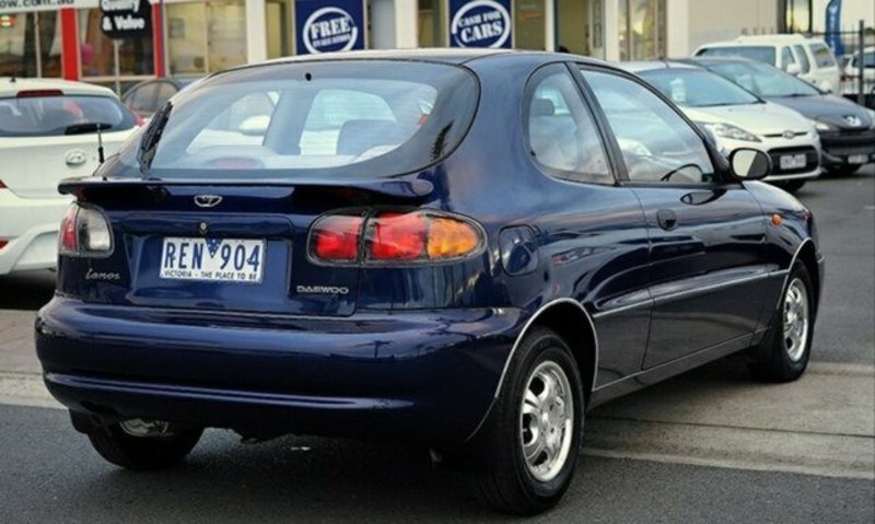 2002 DAEWOO LANOS SPORT