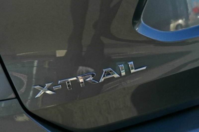 2015 NISSAN X-TRAIL ST-L (FWD) T32