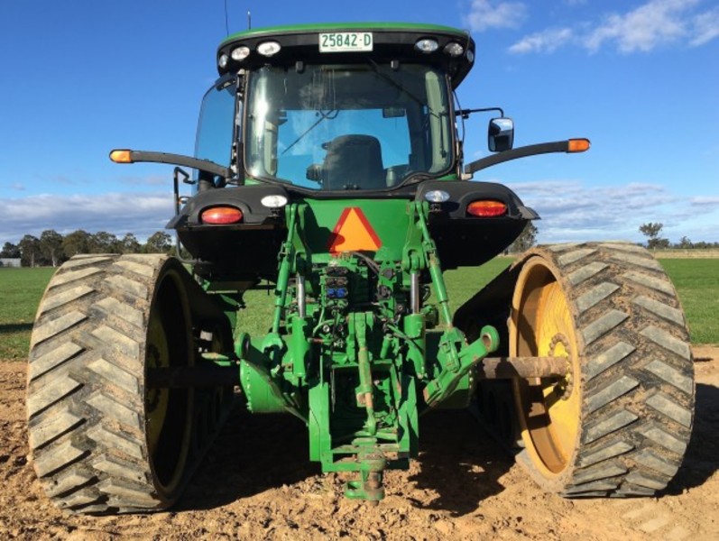 JOHN DEERE 8360RT Tractor