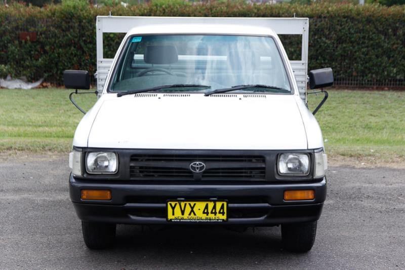 1996 TOYOTA HILUX RN85R