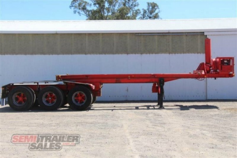 2004 MOORE Retractable Tipping Skel