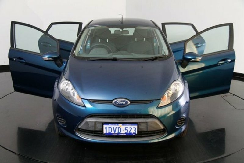 2010 FORD FIESTA LX WS