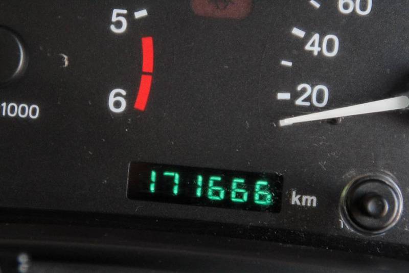 2000 JEEP WRANGLER RENEGADE (4x4) TJ