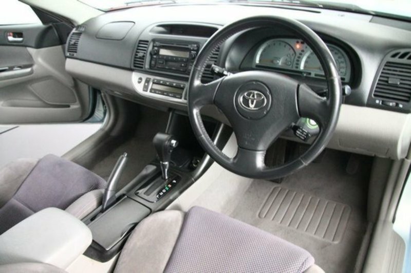 2003 TOYOTA CAMRY SPORTIVO ACV36R