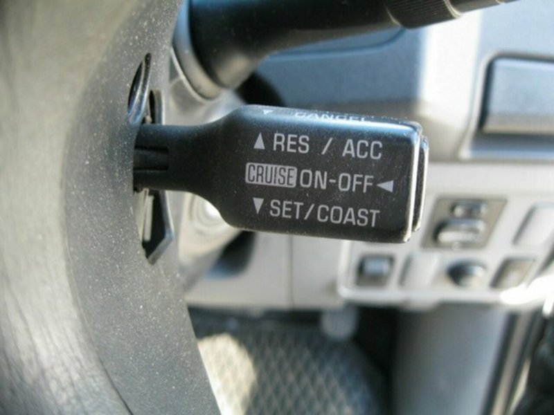 2006 TOYOTA HILUX SR5 (4x4) KUN26R 06 UPGRADE