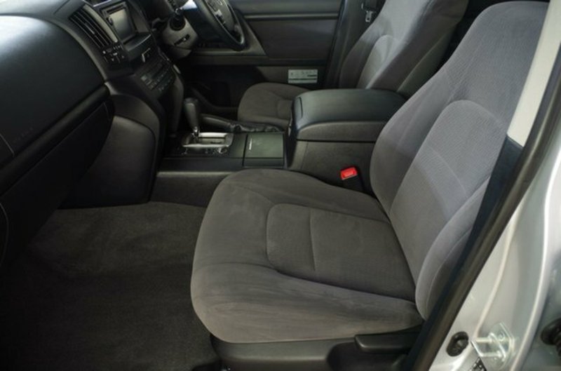 2014 TOYOTA LANDCRUISER GXL (4x4) VDJ200R MY13