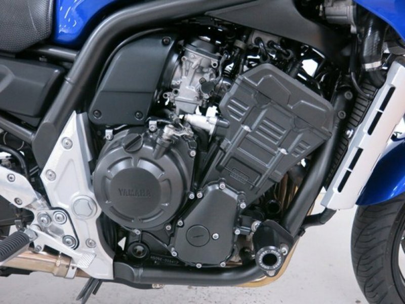 2005 YAMAHA FZ1 Fazer (fzs1000)