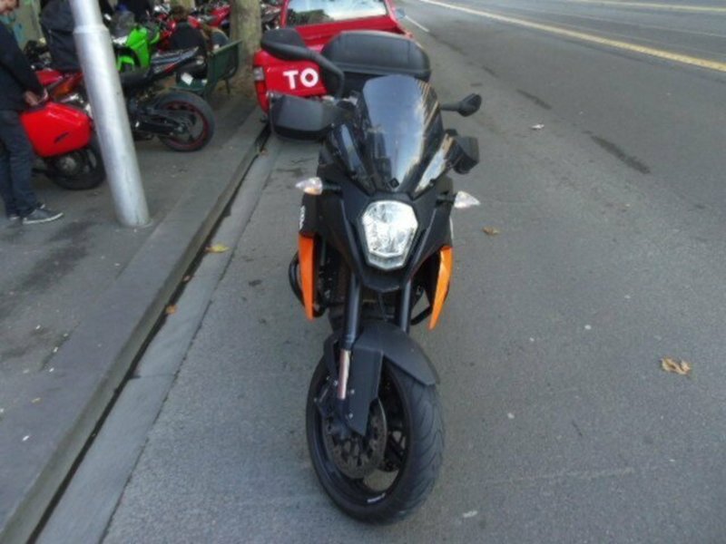 2009 KTM 990 SUPERMOTO T