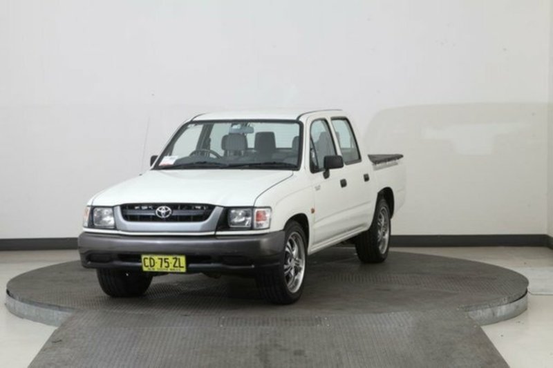 2003 TOYOTA HILUX RZN149R