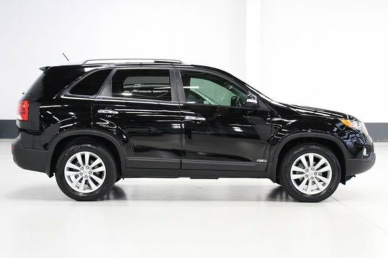 2011 KIA SORENTO PLATINUM (4x4) XM MY11