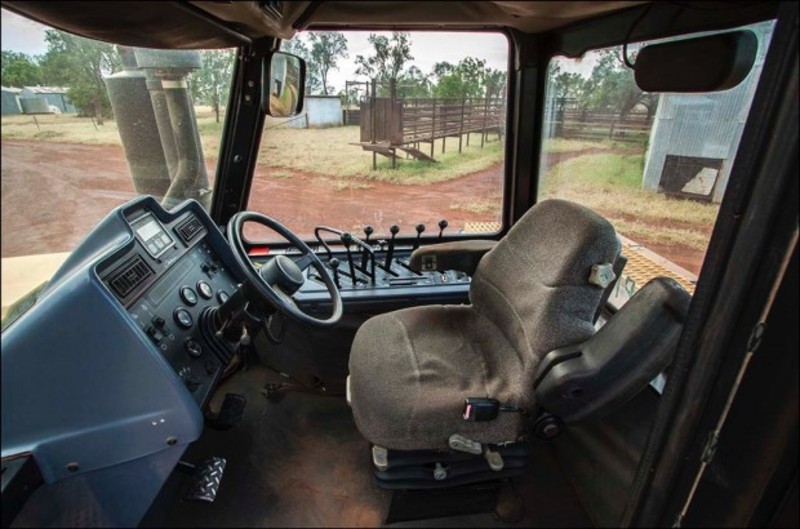 1996 CATERPILLAR Challenger 85D Tractor