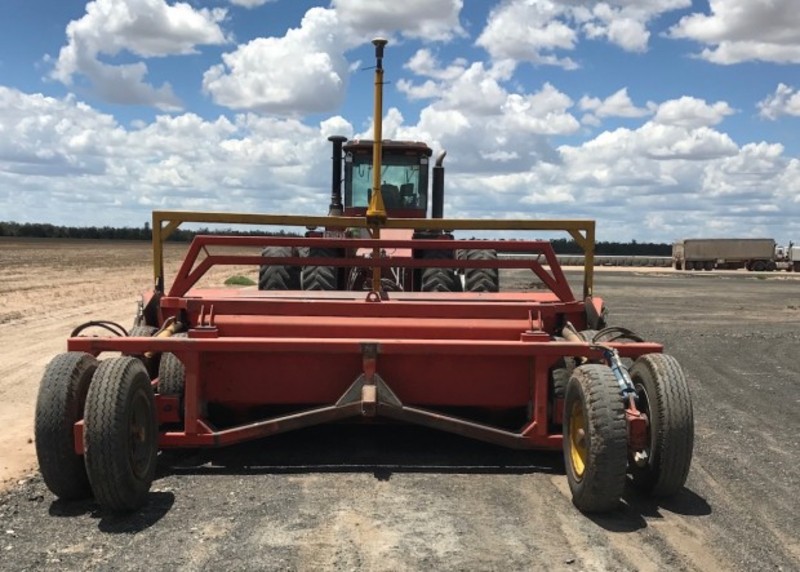 Case IH 9180 Tractor