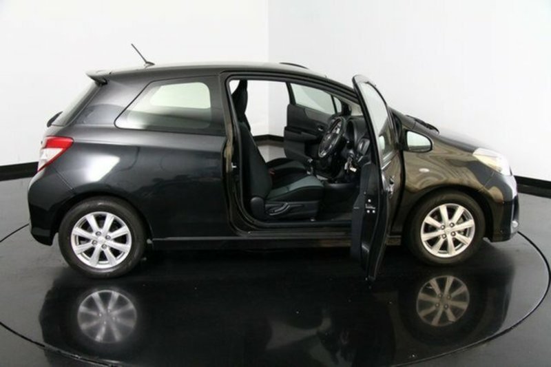 2012 TOYOTA YARIS ZR NCP131R