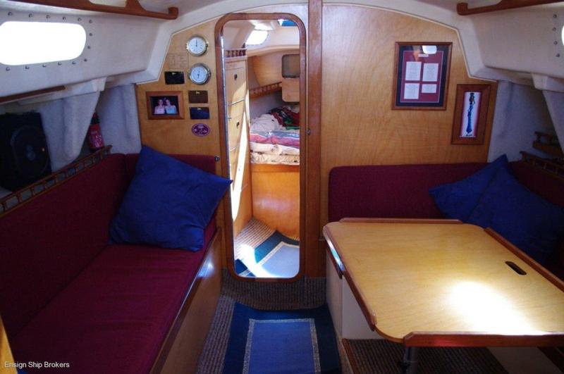 Phantom 33 Sloop