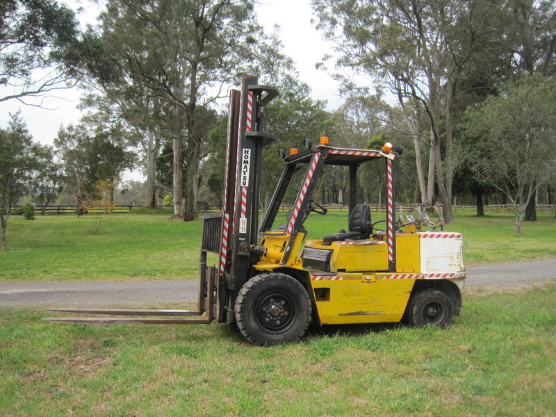 KOMATSU FG45 FORKLIFT
