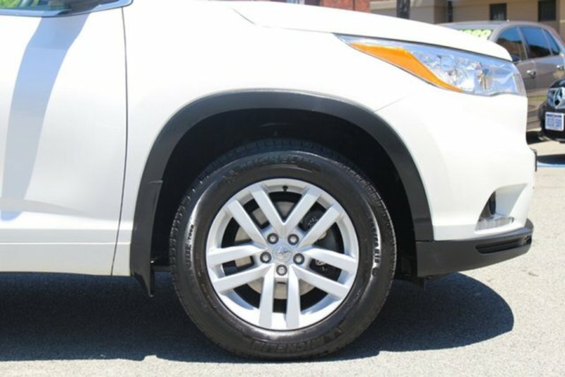 2015 TOYOTA KLUGER GX (4x2) GSU50R