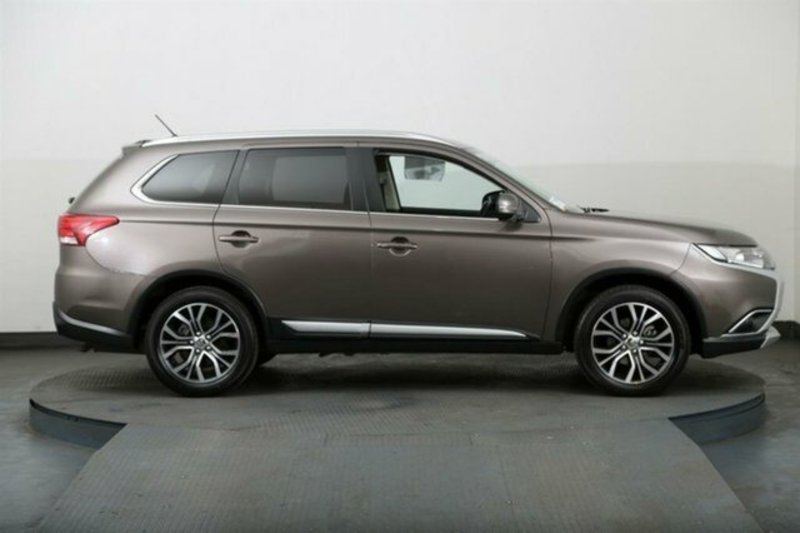 2016 MITSUBISHI OUTLANDER LS (4x2) ZK MY16