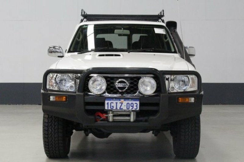 2006 NISSAN PATROL ST (4x4) GU IV