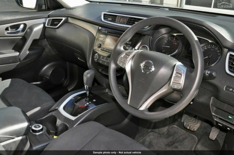 2015 NISSAN X-TRAIL ST (FWD) T32