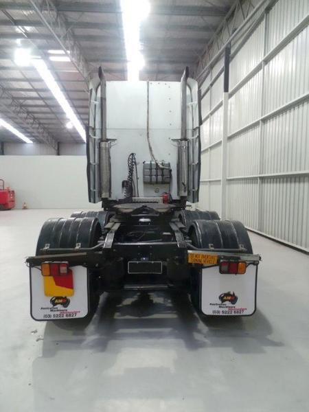 2003 FREIGHTLINER CENTURY CLASS