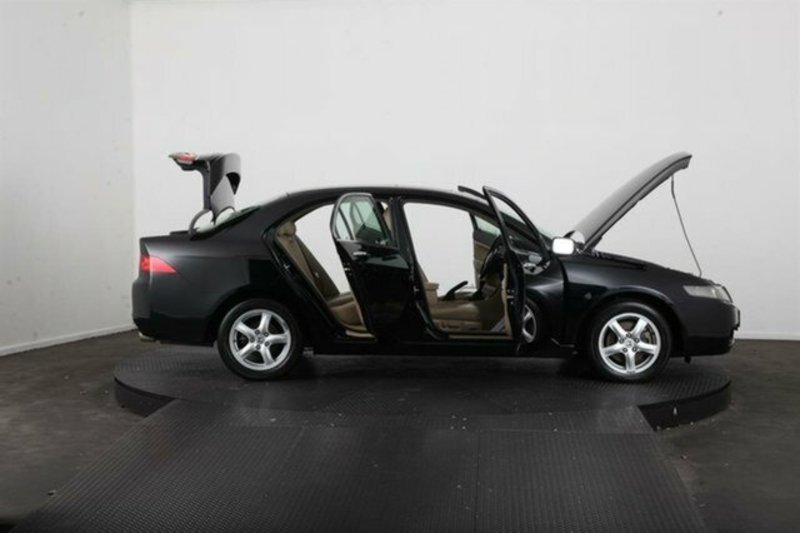 2003 HONDA ACCORD EURO LUXURY