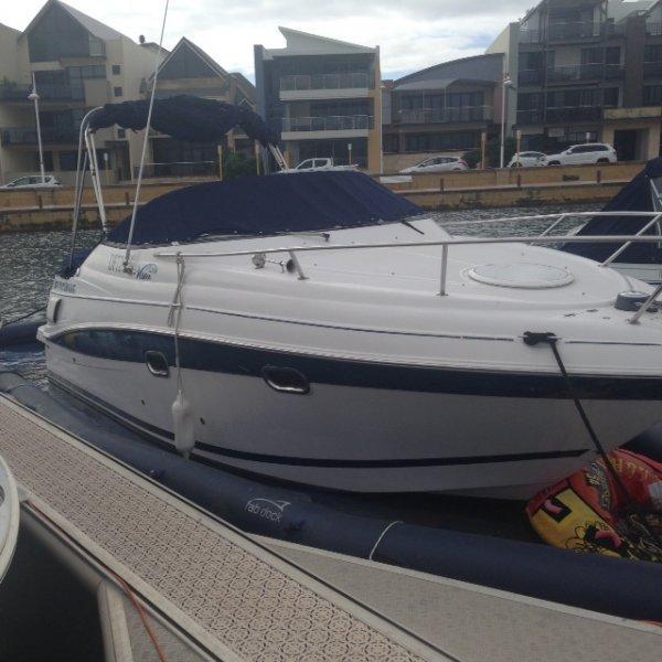 Four Winns Vista 248 248 Vista Four Wynns inc trailer or Pen & fabdock