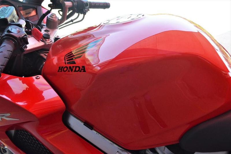 2005 HONDA VFR800FI