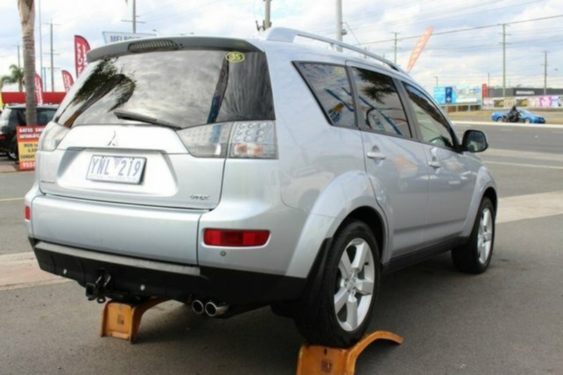 2007 MITSUBISHI OUTLANDER VR-X ZG