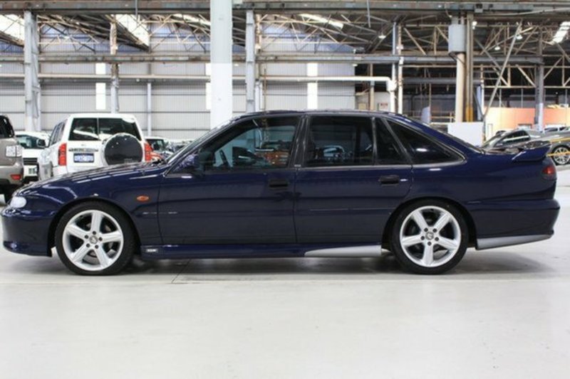 1997 HSV SENATOR 185i VSII