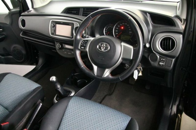 2012 TOYOTA YARIS ZR NCP131R
