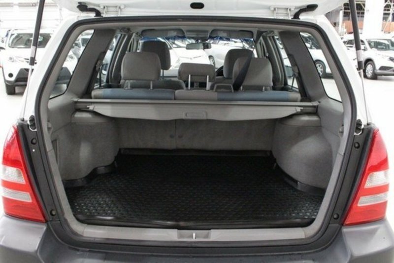 2005 SUBARU FORESTER X MY05