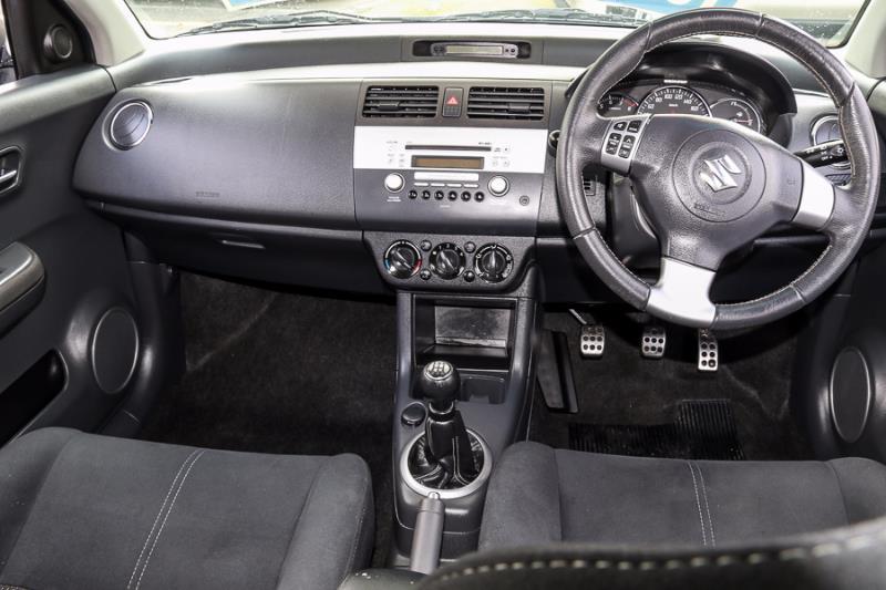 2010 SUZUKI SWIFT Sport RS416