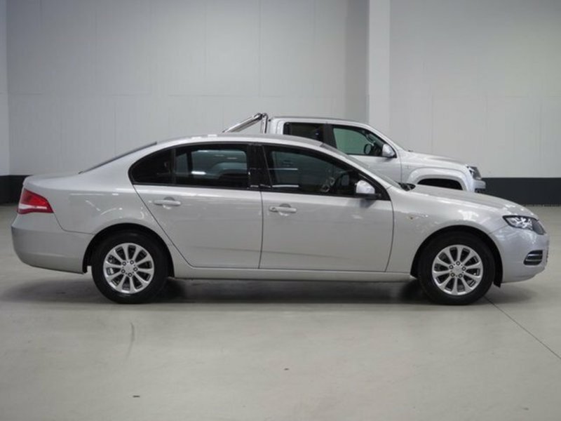 2013 FORD FALCON XT FG MK2