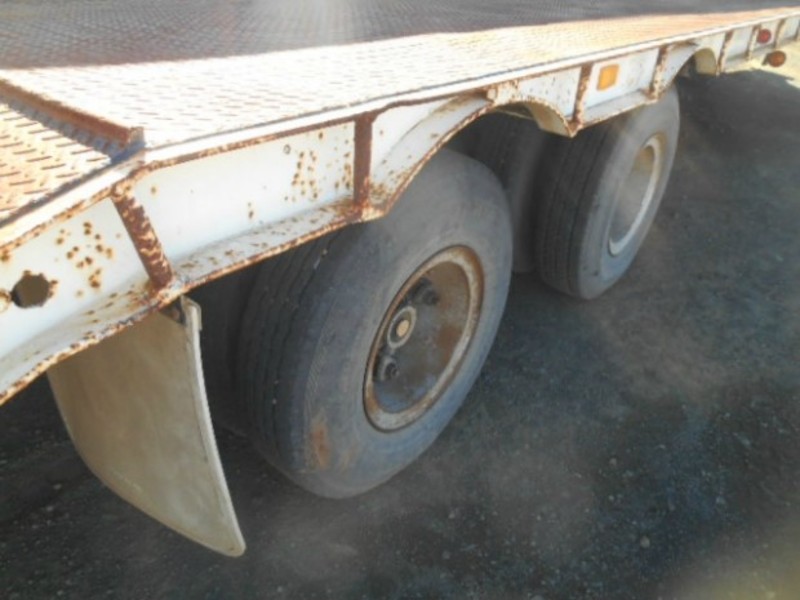 Macol TagPlant(with ramps) Tag Trailer