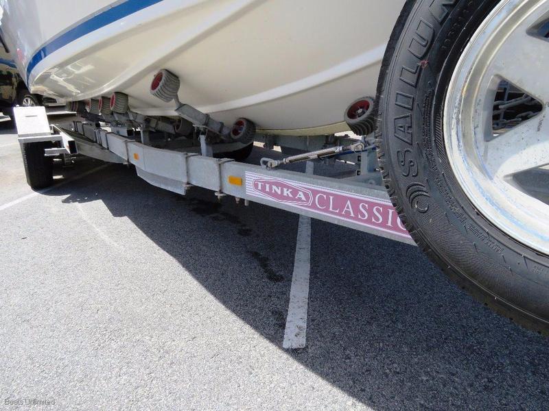 Nova 233 SPORTSCRUISER GREAT DECK, SUPER SOFT VDRY RIDE
