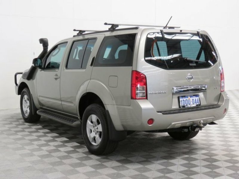2011 NISSAN PATHFINDER ST (4x4) R51 Series 4