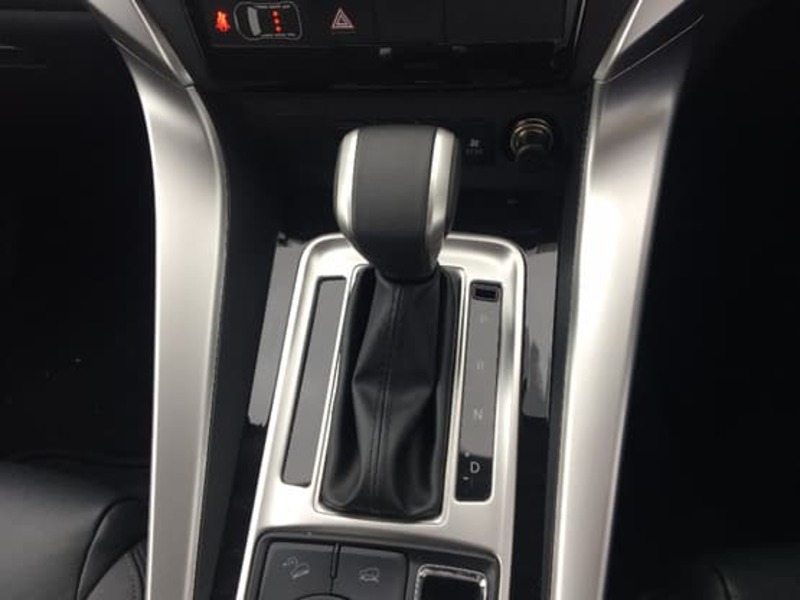 2016 MITSUBISHI PAJERO SPORT GLS QE