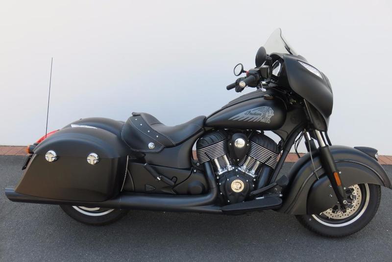 2016 INDIAN CHIEFTAIN DARK HORSE