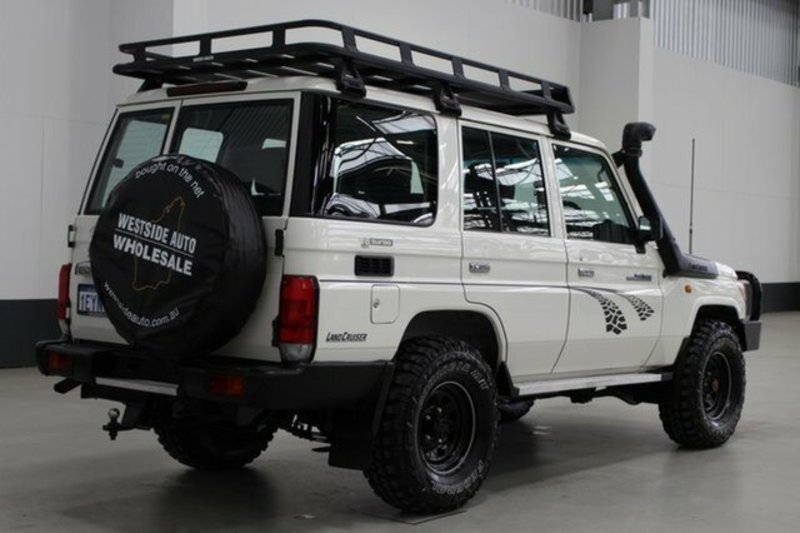 2012 TOYOTA LANDCRUISER WORKMATE (4x4) VDJ76R 09 UPGRADE
