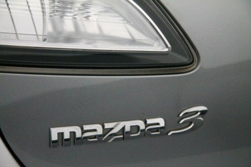2012 MAZDA MAZDA3 SP20 SKYACTIV LUXURY BL MY13