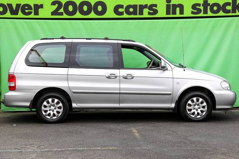 2005 KIA CARNIVAL LS KV11