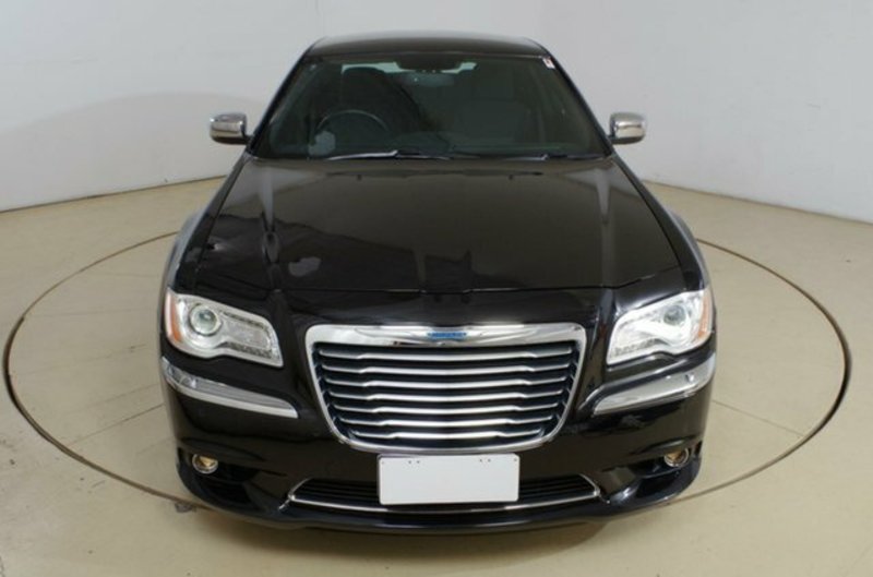 2012 CHRYSLER 300 LIMITED MY12