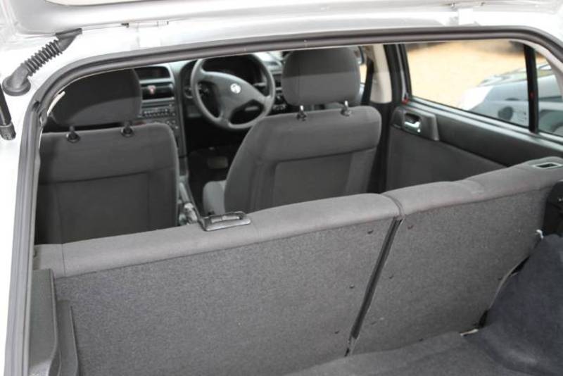 2003 HOLDEN ASTRA CITY TS