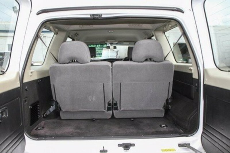 2011 NISSAN PATROL ST (4x4) GU VII