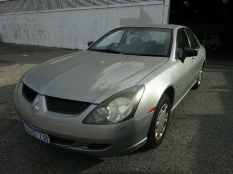 2003 MITSUBISHI MAGNA ES TL
