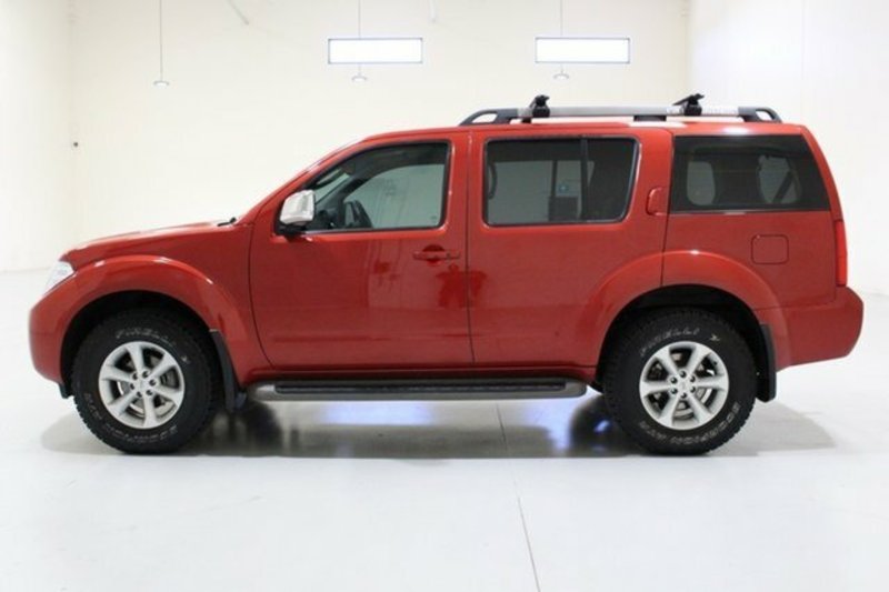 2012 NISSAN PATHFINDER ST-L (4x4) R51 Series 4