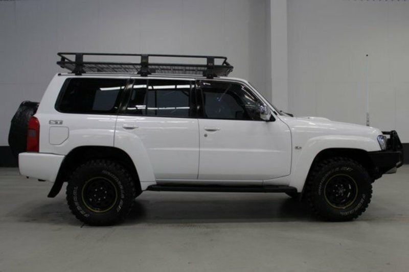 2006 NISSAN PATROL ST (4x4) GU IV