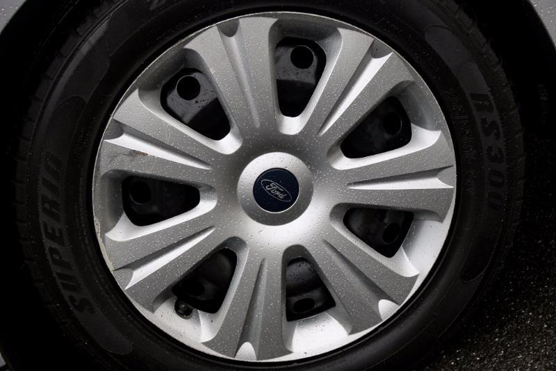 2011 FORD FOCUS AMBIENTE LW