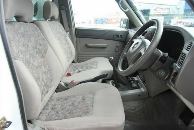 2006 NISSAN PATROL DX GU II